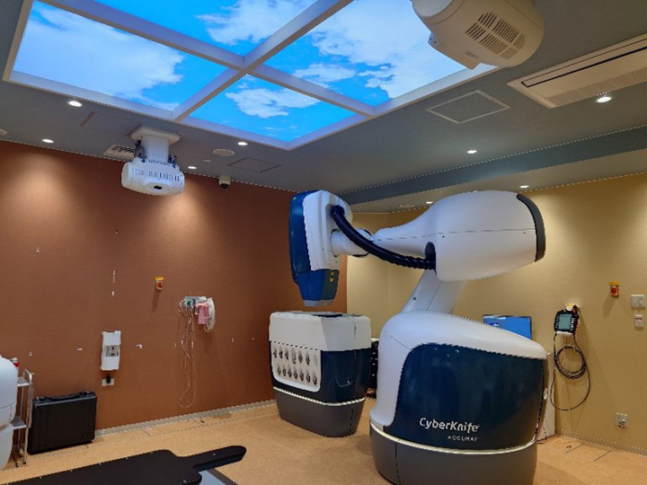 Accuray CyberKnifeS7 線：6MV