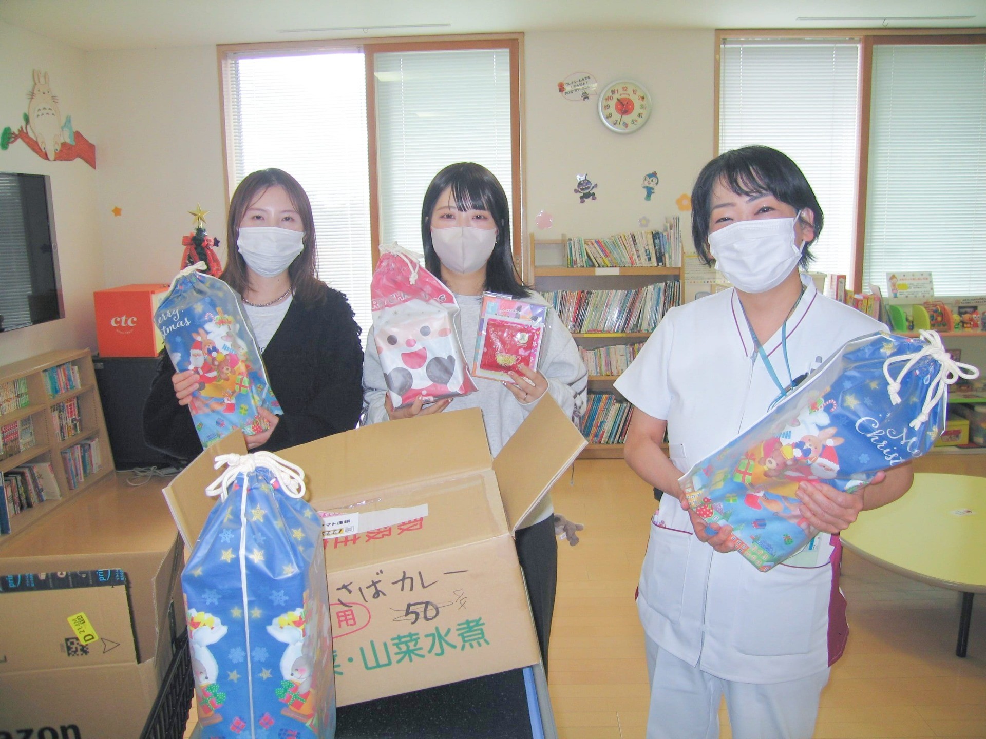 YELLMEAL Gifu様よりドリームスイッチ(おもちゃ)、ドライヤーのご寄附がありました。