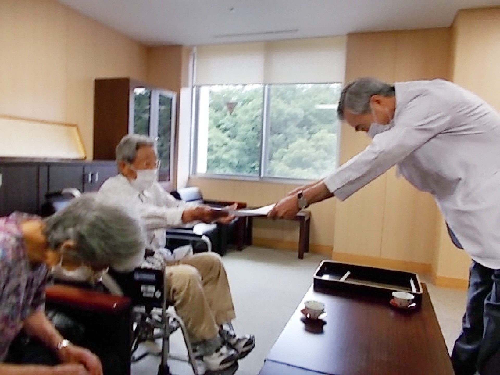 澤田 芳郎様より当院へ200万円のご寄附がありました。