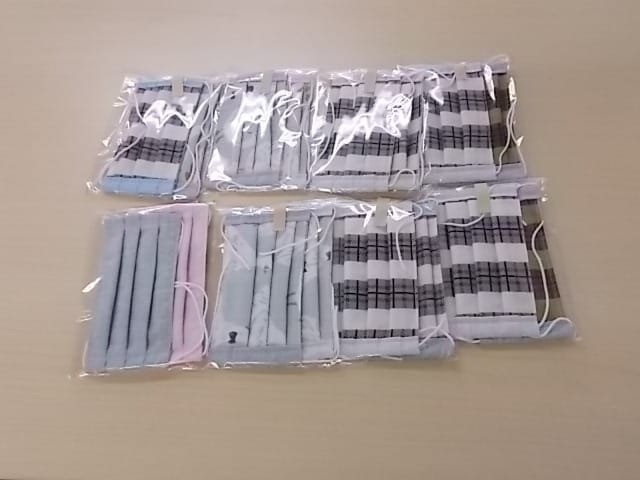 桝野 真奈美様より、マスク76枚を寄付いただきました。