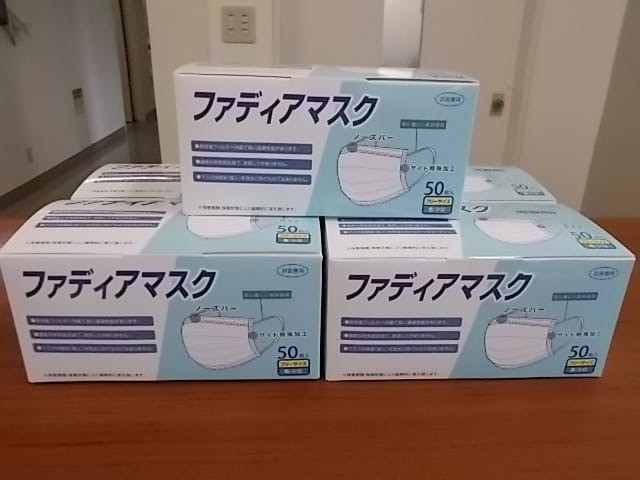 サンラリー株式会社様、サンフォード株式会社様より、マスク20,000枚を寄付いただきました。