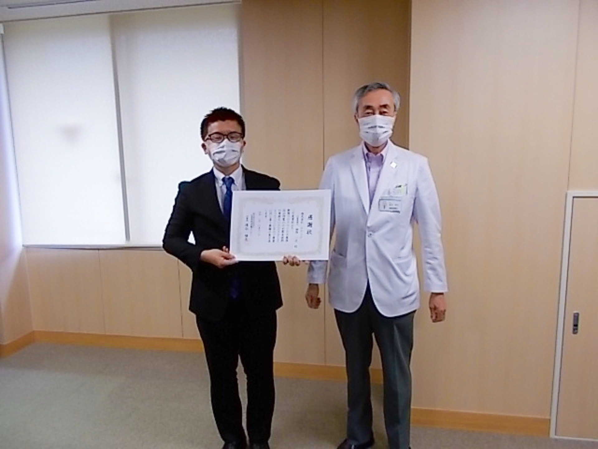 株式会社 タナック 棚橋 一成様より、マスピタ1,600個を寄付いただきました。