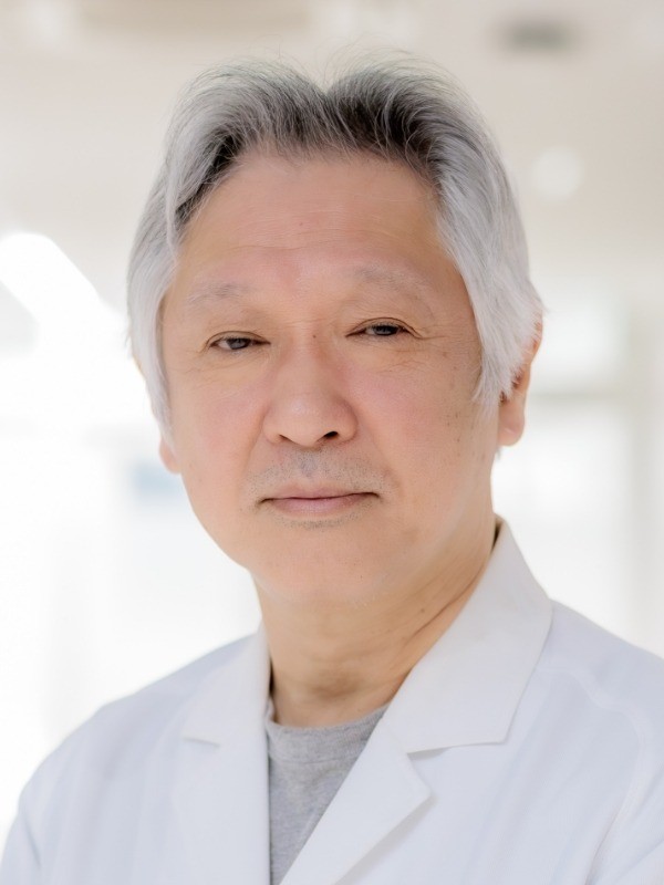 岩田 祐輔 写真