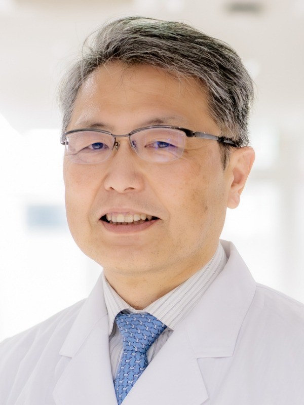 長尾 成敏 写真