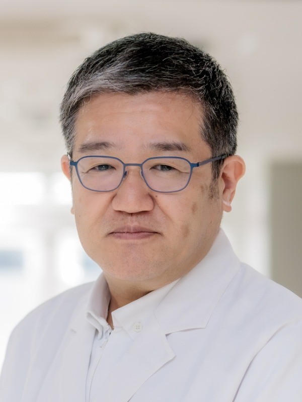 清水 省吾